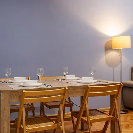 Peaceful With Free Parking Appartement *