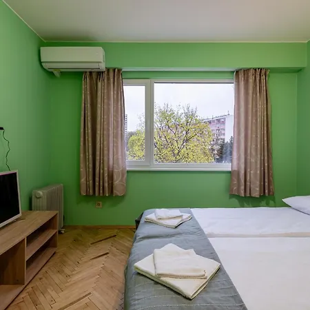 Appartement Peaceful With Free Parking