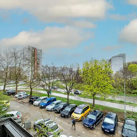Peaceful With Free Parking *