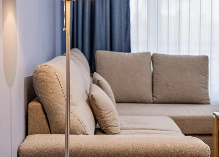 Peaceful With Free Parking