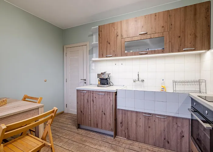 דירה Peaceful With Free Parking וארנה